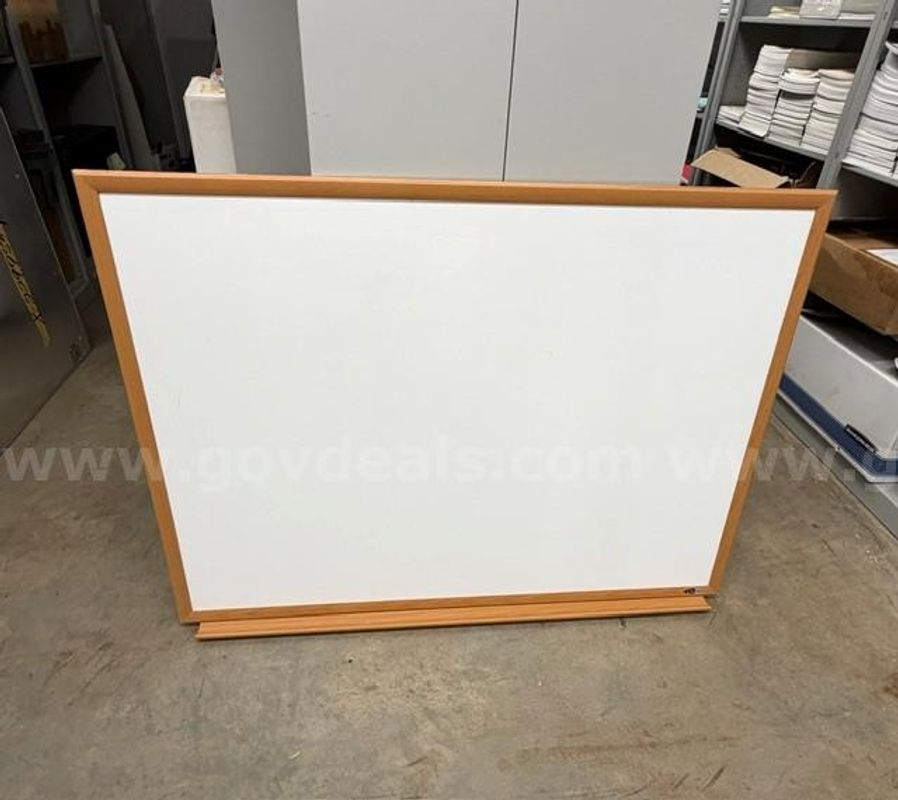 White Board with Wood Frame – 4' x 3'