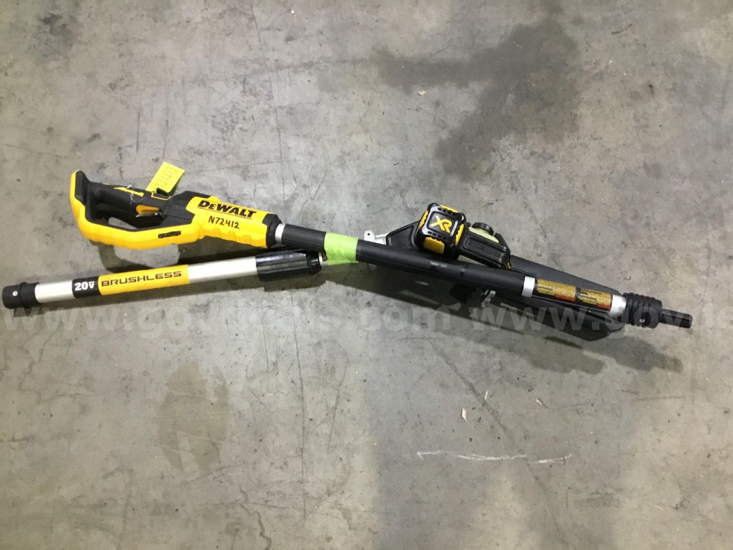 Dewalt Battery Powered Pole Saw
