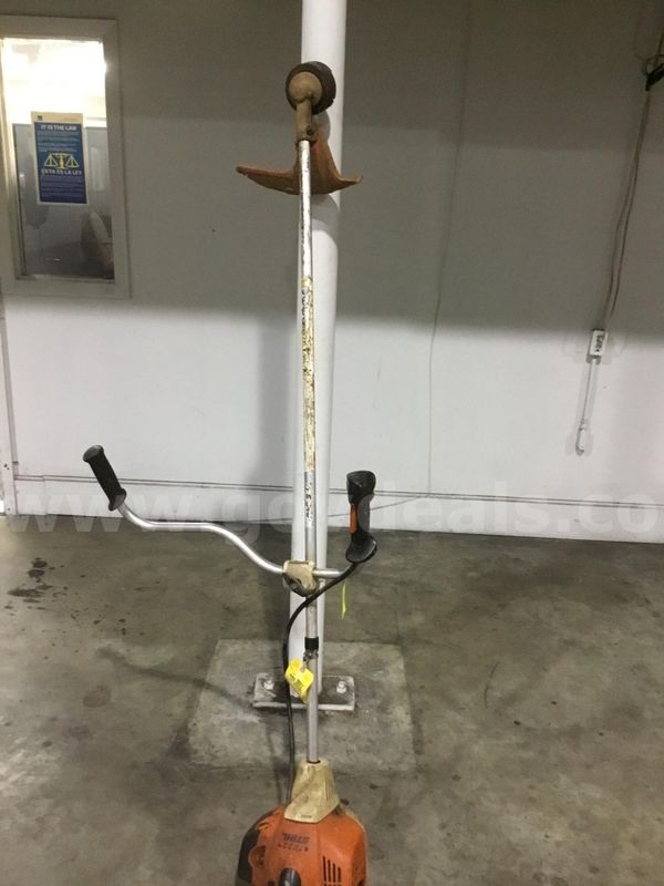 71 inch N82887 (SALEM) trimmer "DH"