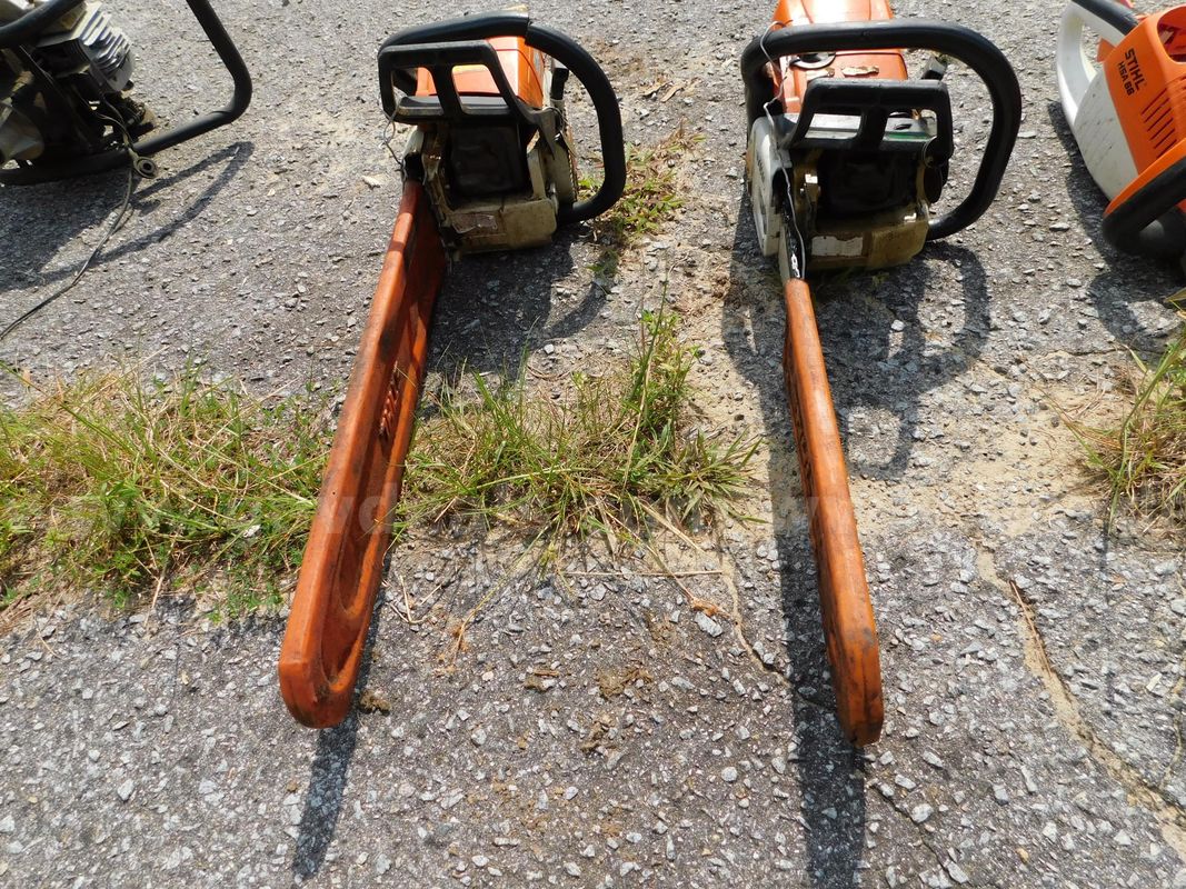 2 CHAINSAWS, STIHL