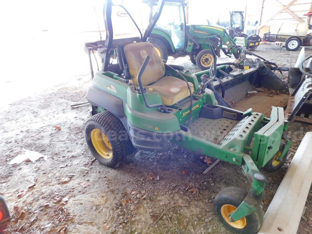 MOWER, JOHN DEERE 2008 Z830A