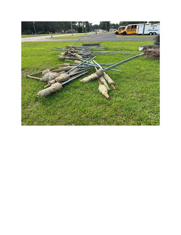 4ft. chain link fencing with poles