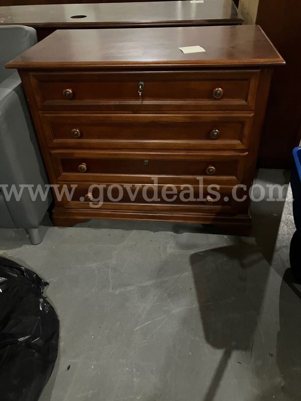 Lateral file cabinet