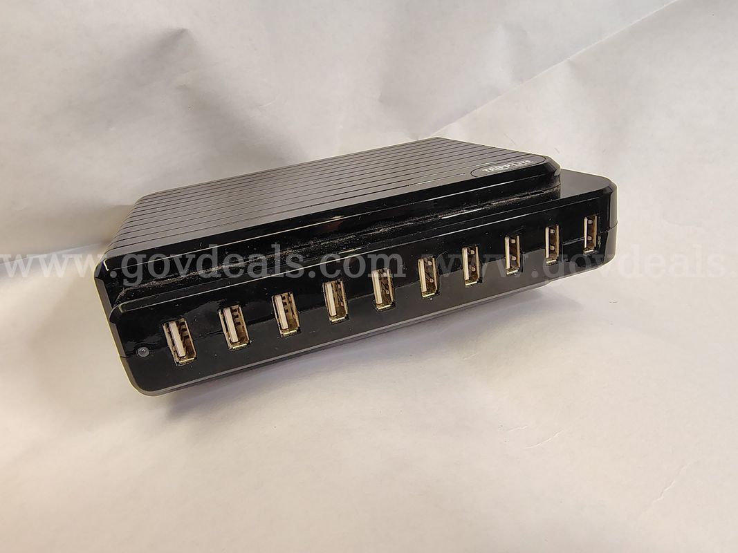 LOT OF 29 TRIPP LITE U280-010 10-PORT USB CHARGING STATIONS