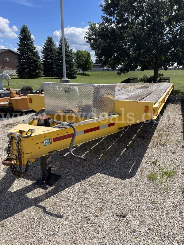 1984 Equipment Trailer - TRABEHEN - Ready for Action