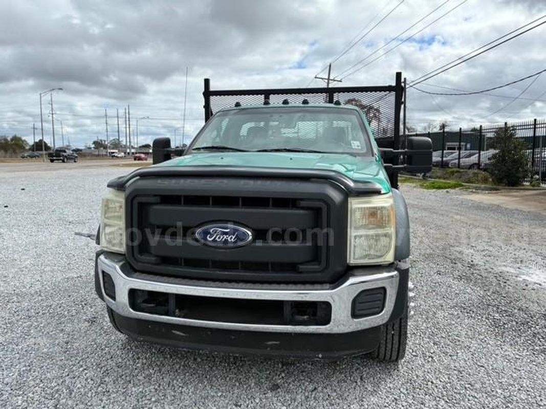 2012 Ford F-550 W/ 11' CUSTOM FLAT BED