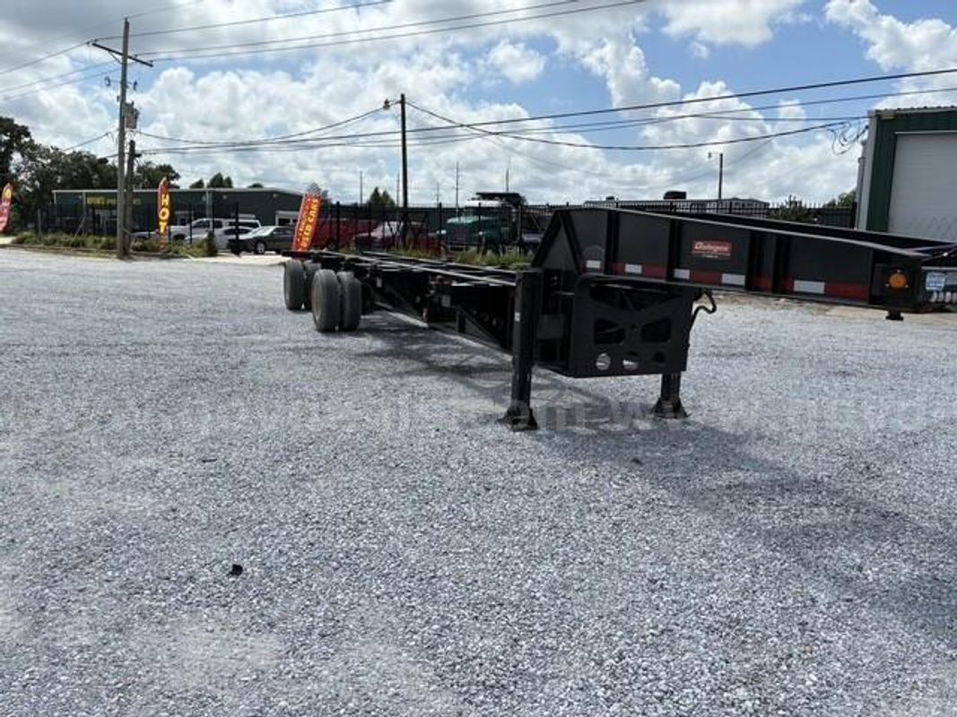 2024 Gallegos 43-foot container spread axle trailer is a heavy-duty intermodal chassis