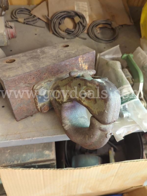 Heavy-Duty Pintle Hook Hitch Assembly