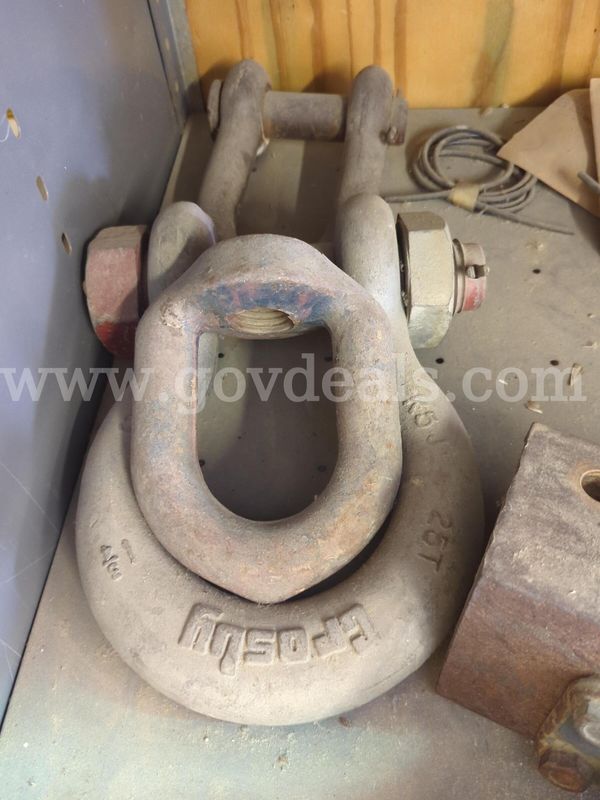 Crosby 25-Ton Bolt-Type Anchor Shackle