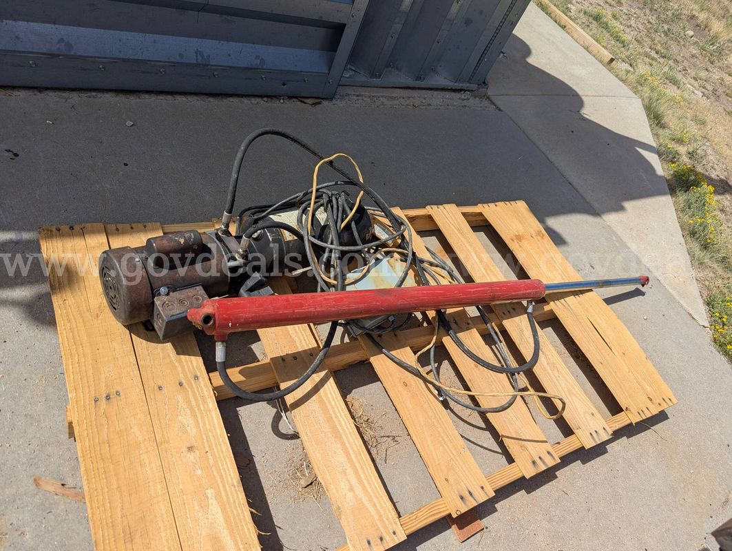 SPX Hydraulic Power Unit with Hydraulic Cylinder – 2 HP / 2,500 PSI
