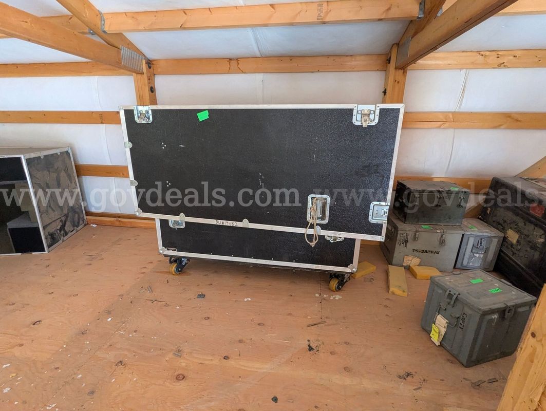 Heavy-Duty Rolling Road/Flight Case with Custom Foam Interior