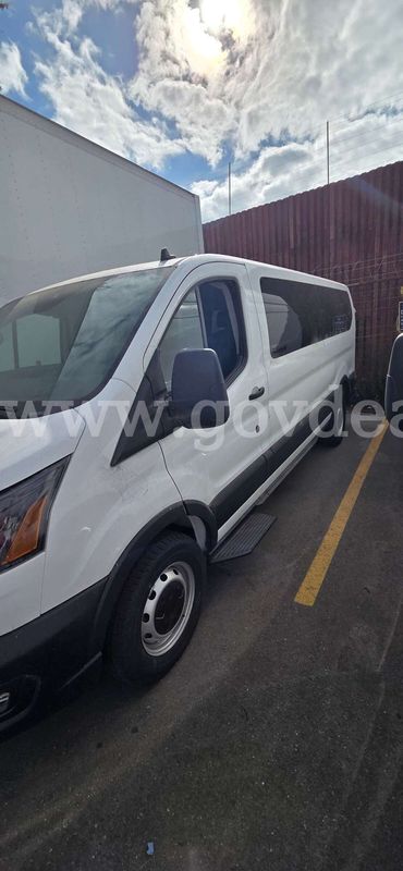 2023 Ford Transit 350 Wagon Low Roof XL w/Sliding Pass. 148-in. WB