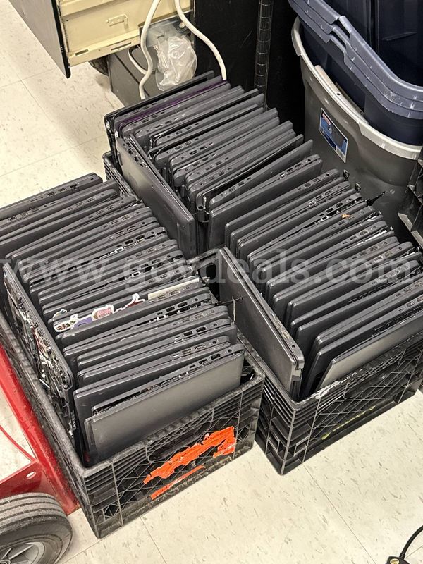 Lot of 440 Chromebooks