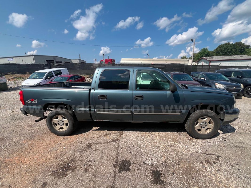 2006 Chevrolet Silverado 1500 LT2 Crew Cab 4WD