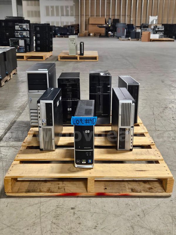 Lot #4D - 7 HP PC Desktops *NO Hard drives*