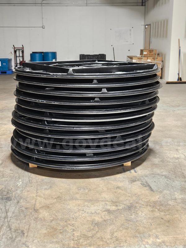 Lot #1T of 11 -Folding 6ft Round Tables