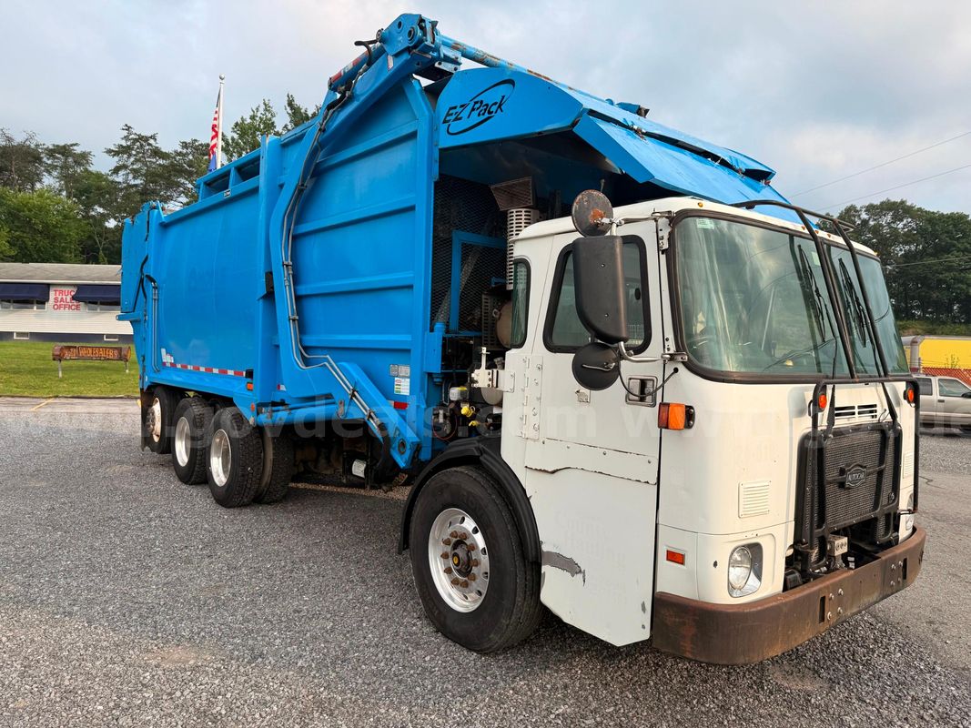 2021 Autocar Front Loader *Natural Gas Powered*