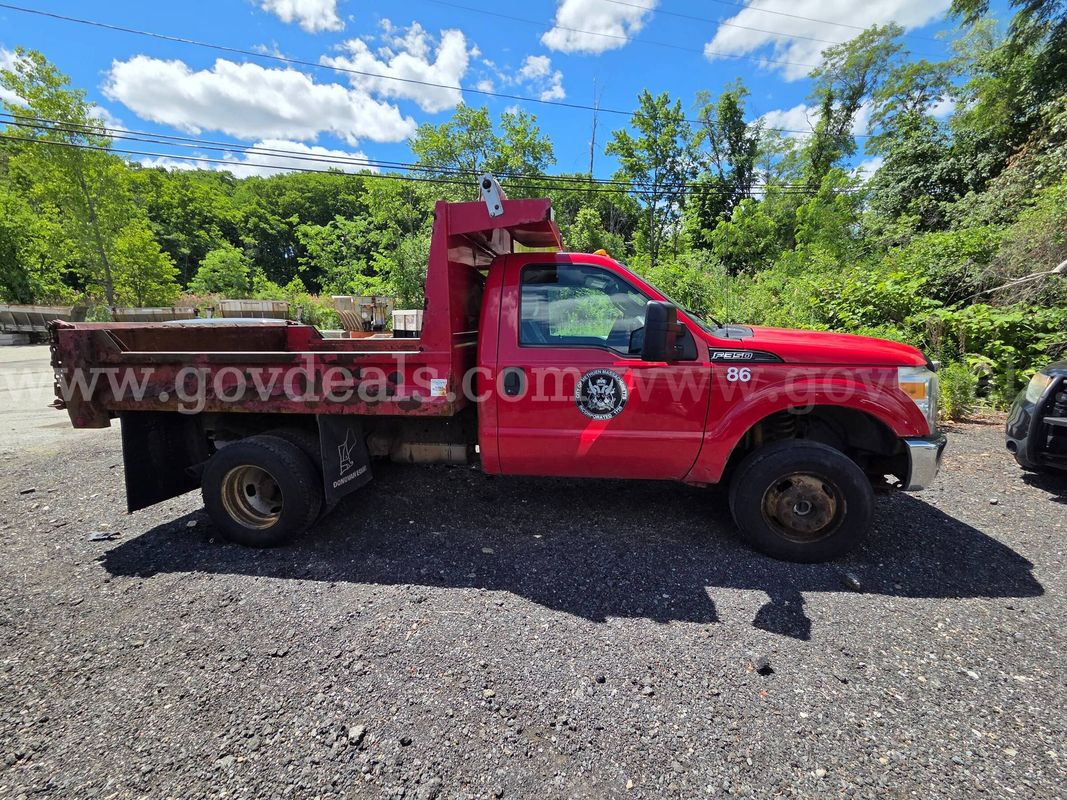 2015 Ford F-350 SD