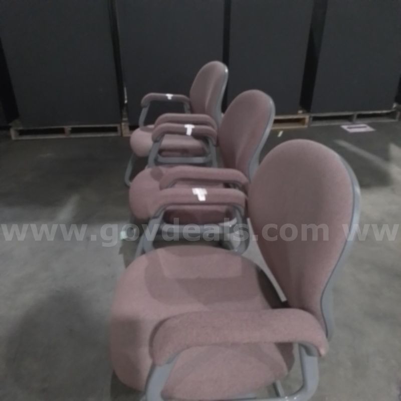 Lot Mauve office chairs (3)