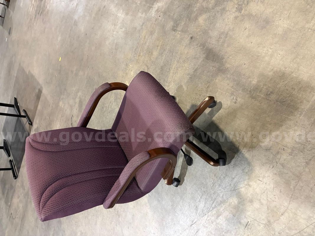 1 Office Chair with Burgundy Padding and dots "JM"