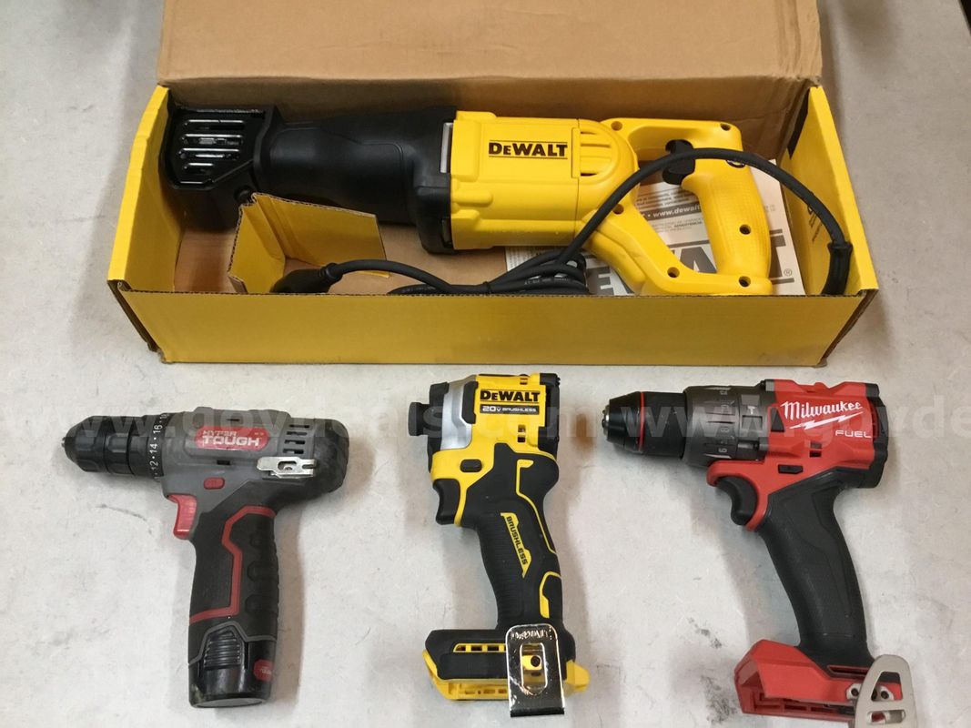 1 Lot of Cordless Power Tools and DeWalt Reciprocating Tool (Never Used/In Box!)