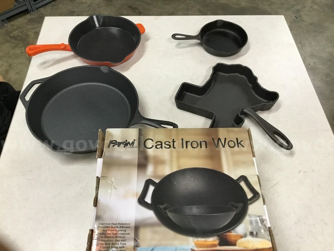 1 Lot of Assorted Cast Iron Frying Pans