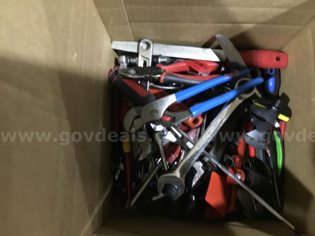 1 Lot of Assorted Hand Tools