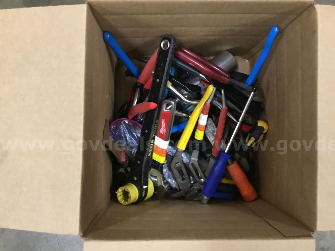 1 Lot of Assorted Hand Tools