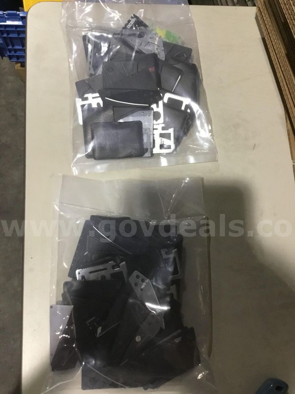 SURVIVAL TOOL LOT