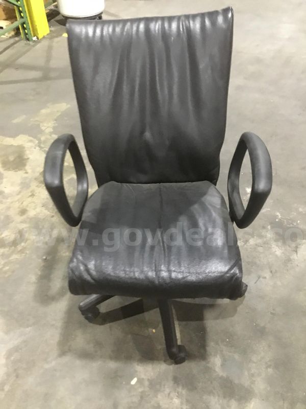 Black leather adjustable chair "DH"