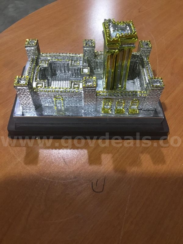 4 1/2 x 6 1/2 silver & gold Holy Temple sculpture "DH"