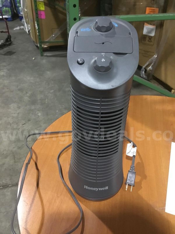 16 inch (IN HEIGHT) dark gray Febreze air purifier (IT DOES BLOW OUT COOL AIR) "DH"