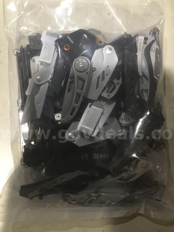 GERBER KNIFE LOT