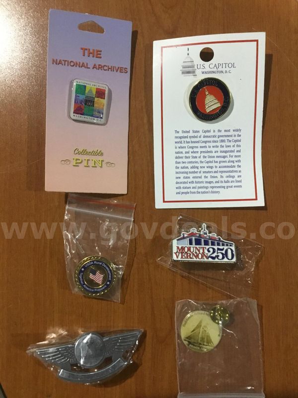 6 misc clothing pins "DH"