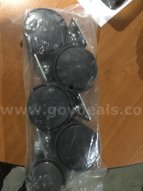 Bag of black wheel attachers "DH"