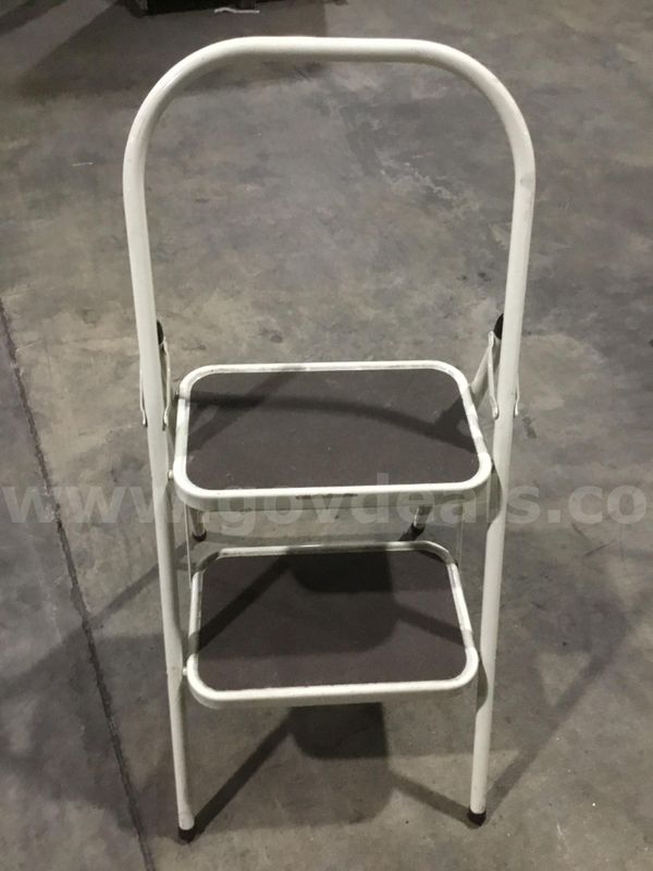White two step stool "DH"
