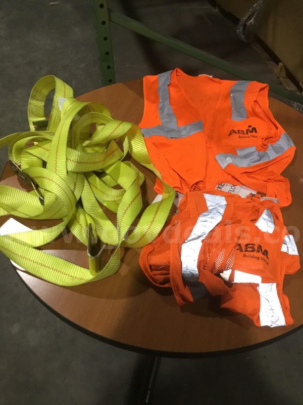 Lot of items-yellow ratchet tie down straps, 2 orange vests (NO SIZES LISTED) "DH"