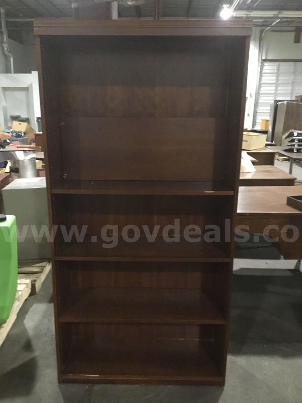36 (LENGTH) x 15 (WIDTH) x 72 (HEIGHT) dark brown hardwood five shelf bookcase "DH"