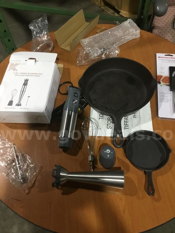 Lot of items-5 1/2 inch pan, 11 inch pan, 3 in 1 blender, kitchen knife