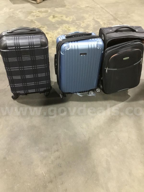 3 luggage bags "DH"