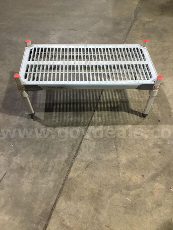 35 1/2 x 18 sky blue bench seat (ONE LEG IS NOT STURDY) "DH"