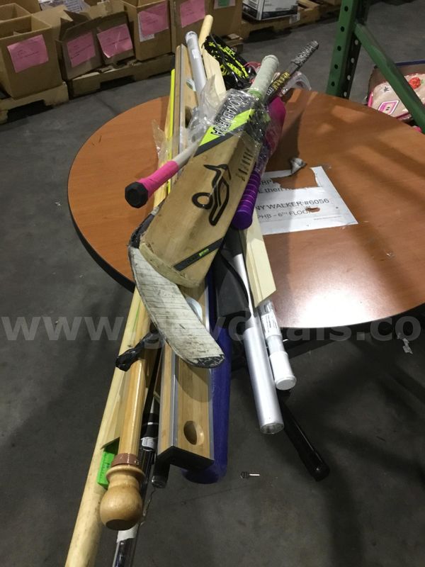Lot of sports items "DH"
