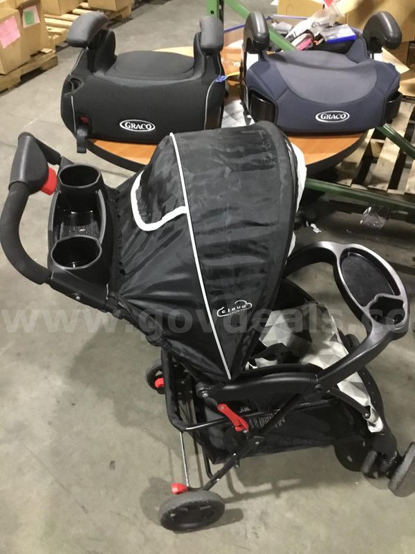 2 baby booster seats, & a baby stroller "DH"