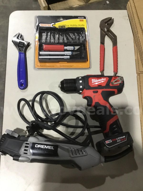 Lot of items-taskpro 16 pc hobby knives "DH"