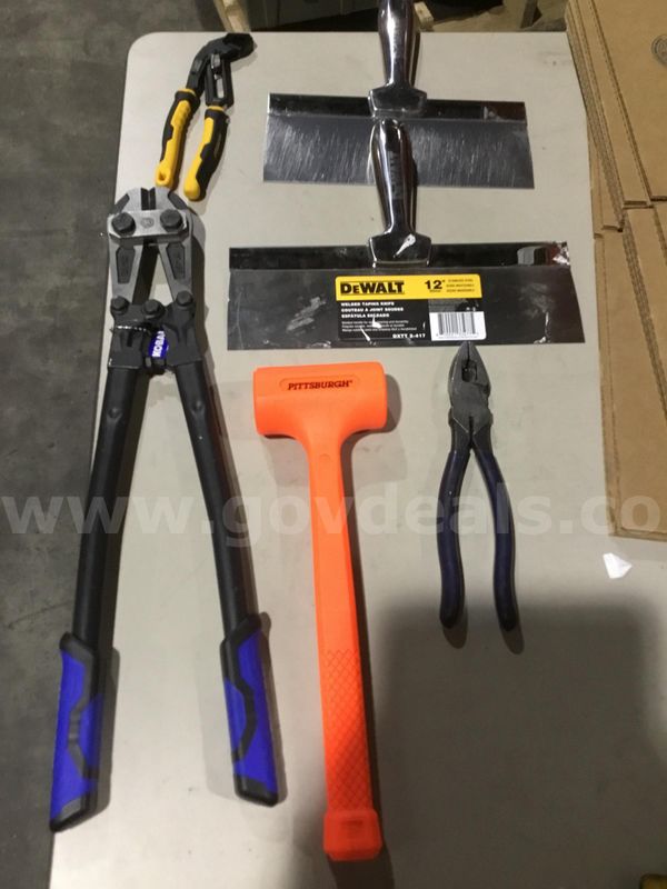 Lot of items-2 scraper tools "DH"