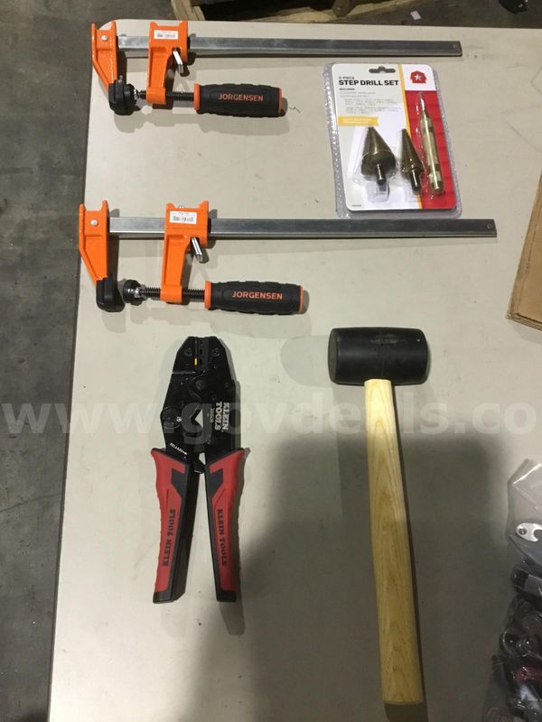 Lot of items-3 gold step drill set "DH"