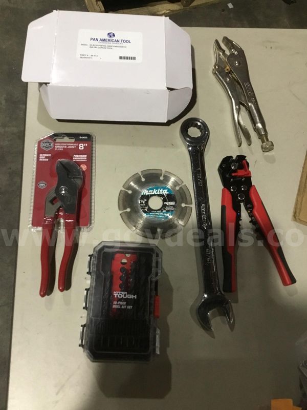 Lot of items-silver cr-v 85-761 vise grip tool "DH"