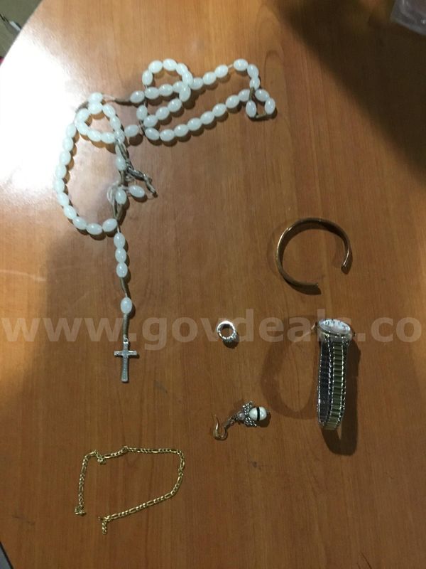 Lot of jewelry "DH"