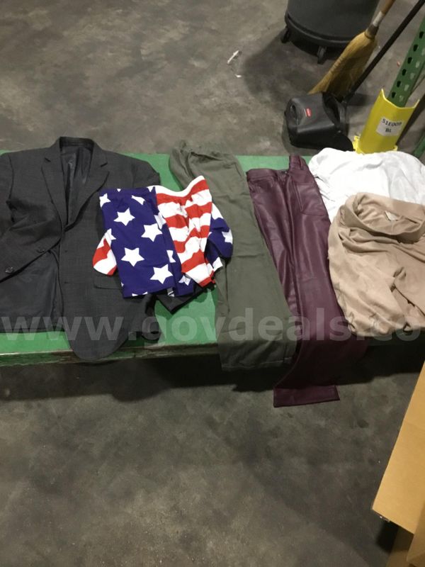 Lot of clothes-mahogany purple leather pants "DH"
