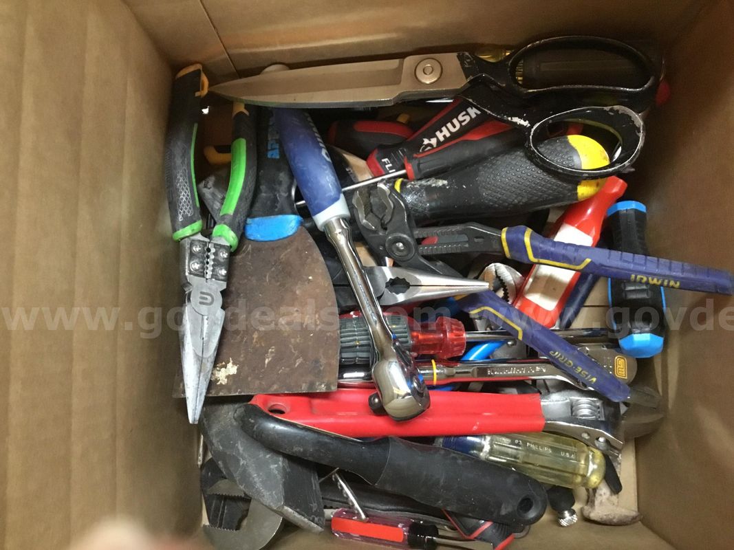 1 Lot of Assorted Hand Tools